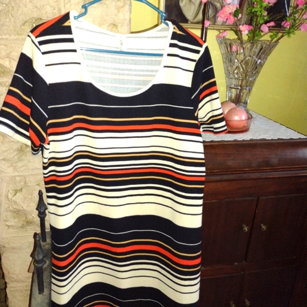 Women's dress